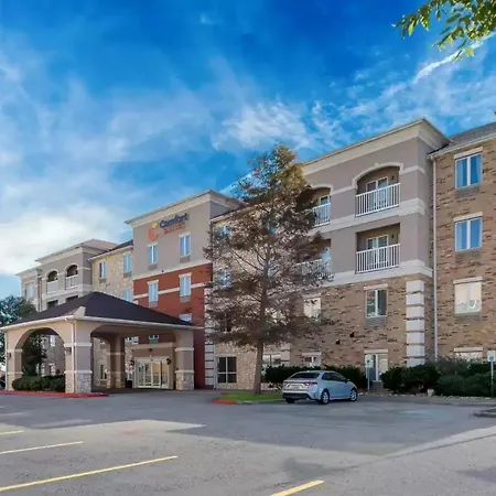 Comfort Suites Central